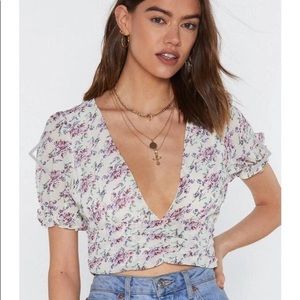 Nasty Gal Floral Puff Sleeve Plunge Crop Top 4